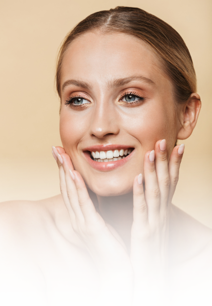 Blonde-woman-smiling-100-off-injectables-DBMS